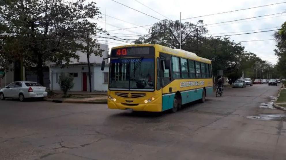 Tras varios días de conflicto, se normaliza el servicio de colectivos ...