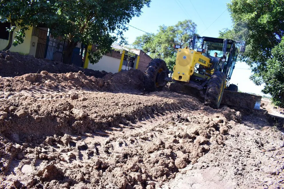 El municipio ejecuta tareas de mantenimiento de arterias en diferentes ...