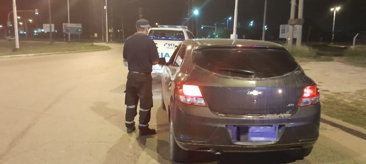 Conductor ebrio evadió un control, fue interceptado y detenido por la ...