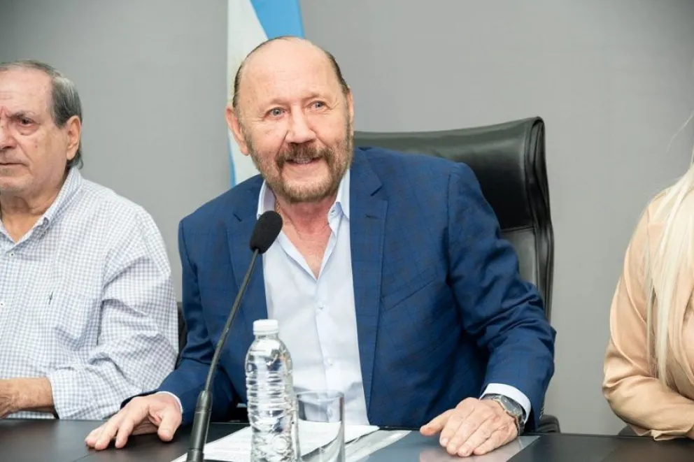 Gildo Insfrán confirmó el pago de sueldos y aguinaldos con fondos ...