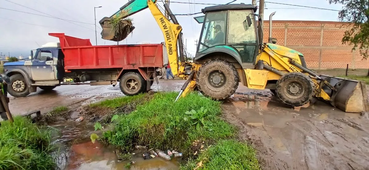 El Municipio se abocó este viernes a la limpieza y desobstrucción de ...
