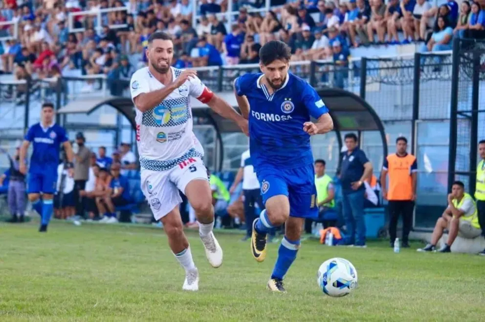FOTO: Sol de América y San Martín, los equipos formoseños que compiten en la tercera categoría del fútbol argentino