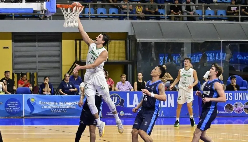 FOTO: En un partido de buen nivel el equipo formoseño perdió ante Atenas en su último juego de la fase regular.