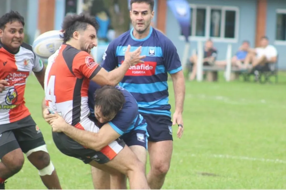 FOTO 1 Un pasaje del duelo entre Aguará y Caza y Pesca.