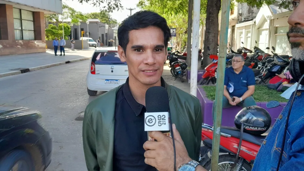 Intendente de El Espinillo, David B&aacute;ez