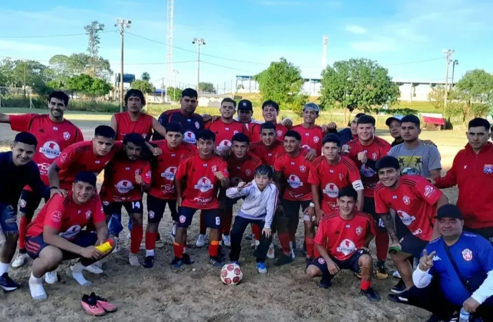 FOTO: San José Obrero sumó un importante triunfo ante Estrellas de Laishí.