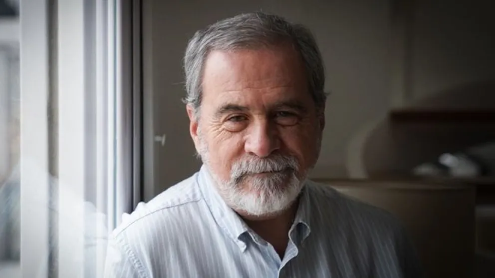 Carlos Fara, consultor político especialista en opinión pública, campañas electorales y comunicación.