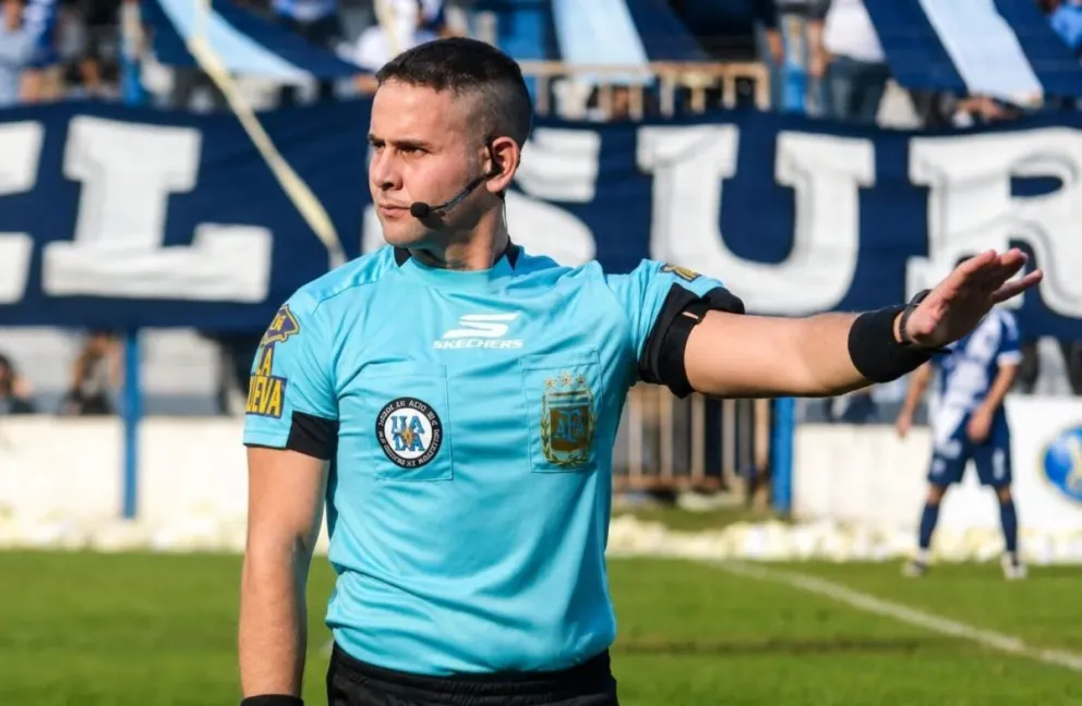 FOTO: El cordobés Matías Ezequiel Billone Carpio, el árbitro designado para el duelo entre formoseños y rionegrinos.